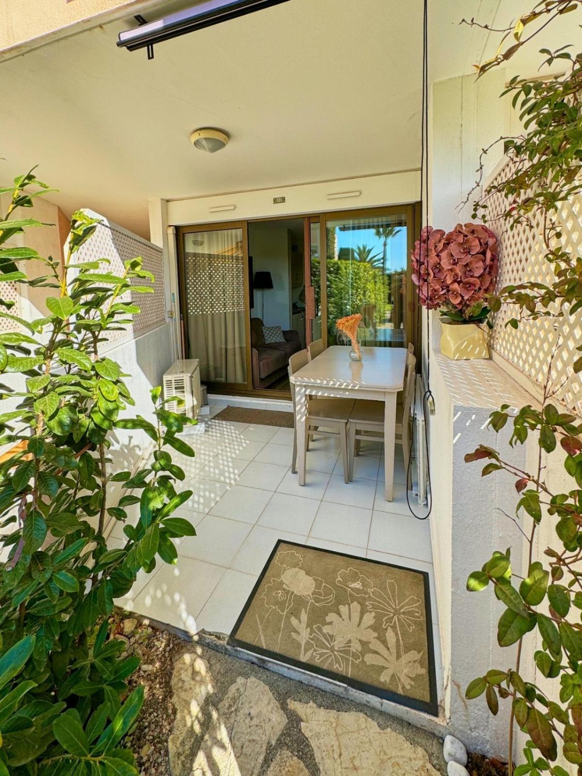 Appartement Bord De Mer Residence L'Ange Gardien Villefranche-sur-Mer Buitenkant foto